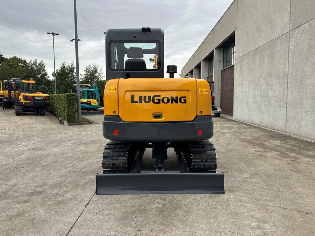 Midi excavator LiuGong CLG906E Diesel 2021