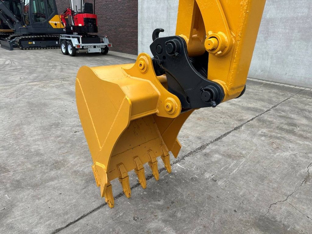 Midi excavator LiuGong CLG906E Diesel 2021