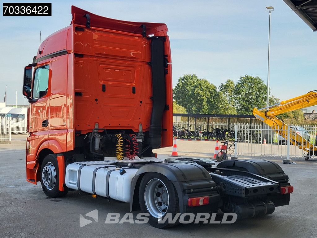 Mercedes Actros 1851 4X2 BigSpace Mega APK 03-2027 2x Tanks