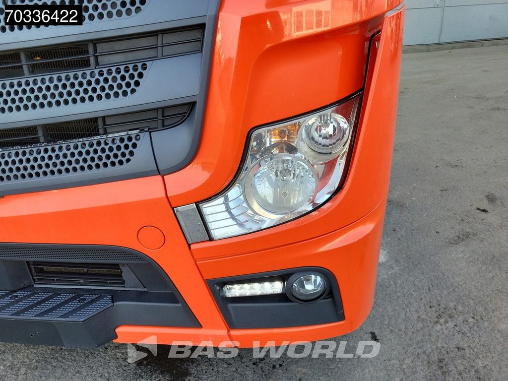 Mercedes Actros 1851 4X2 BigSpace Mega APK 03-2027 2x Tanks