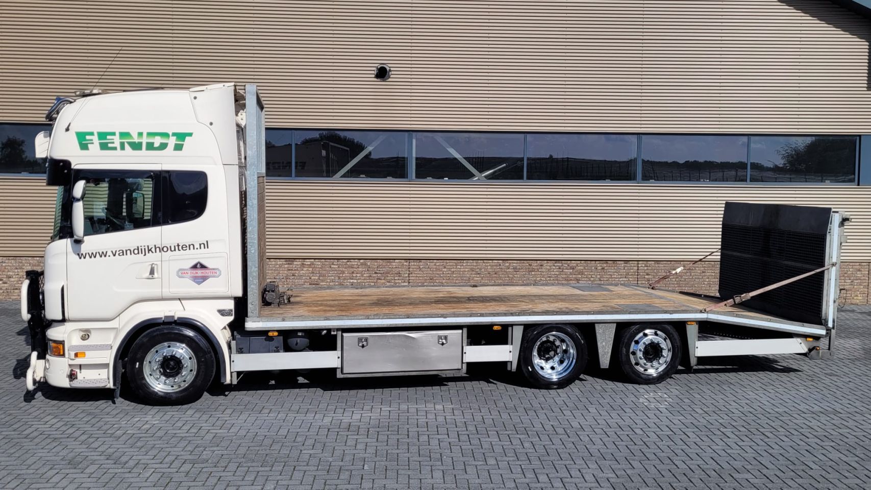 Scania R500