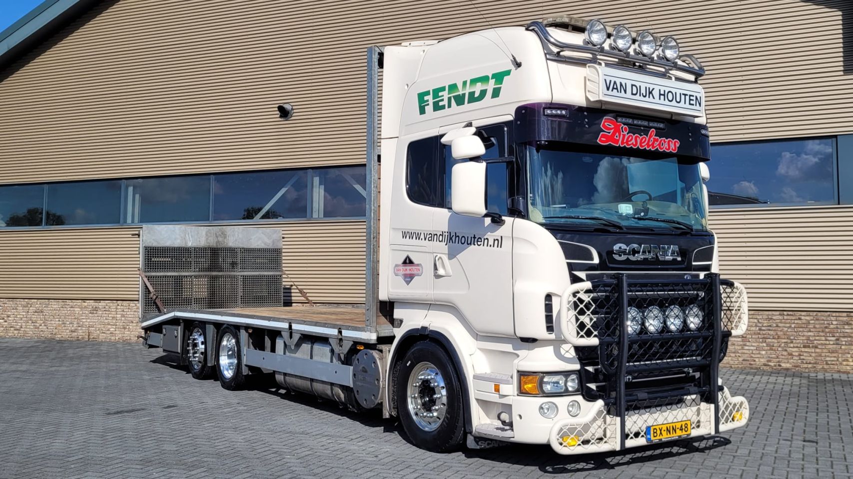 Scania R500