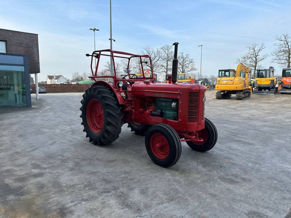 Tractor Oldtimer VOLVO BM T55 Diesel