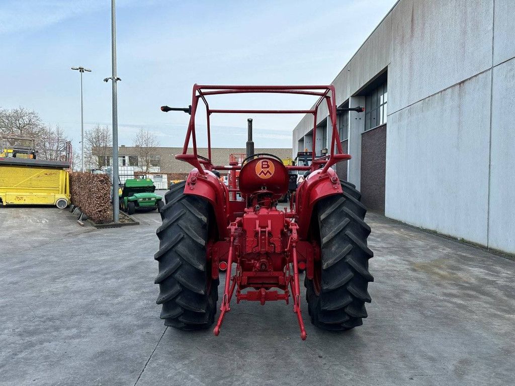 Tractor Oldtimer VOLVO BM T55 Diesel