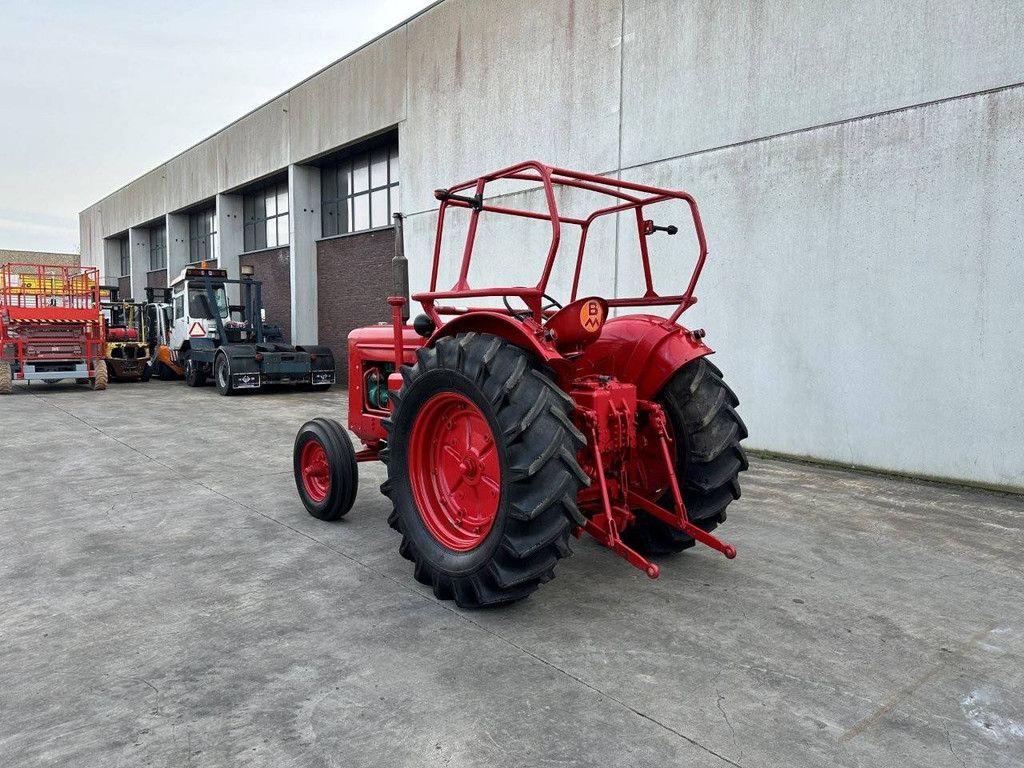 Tractor Oldtimer VOLVO BM T55 Diesel