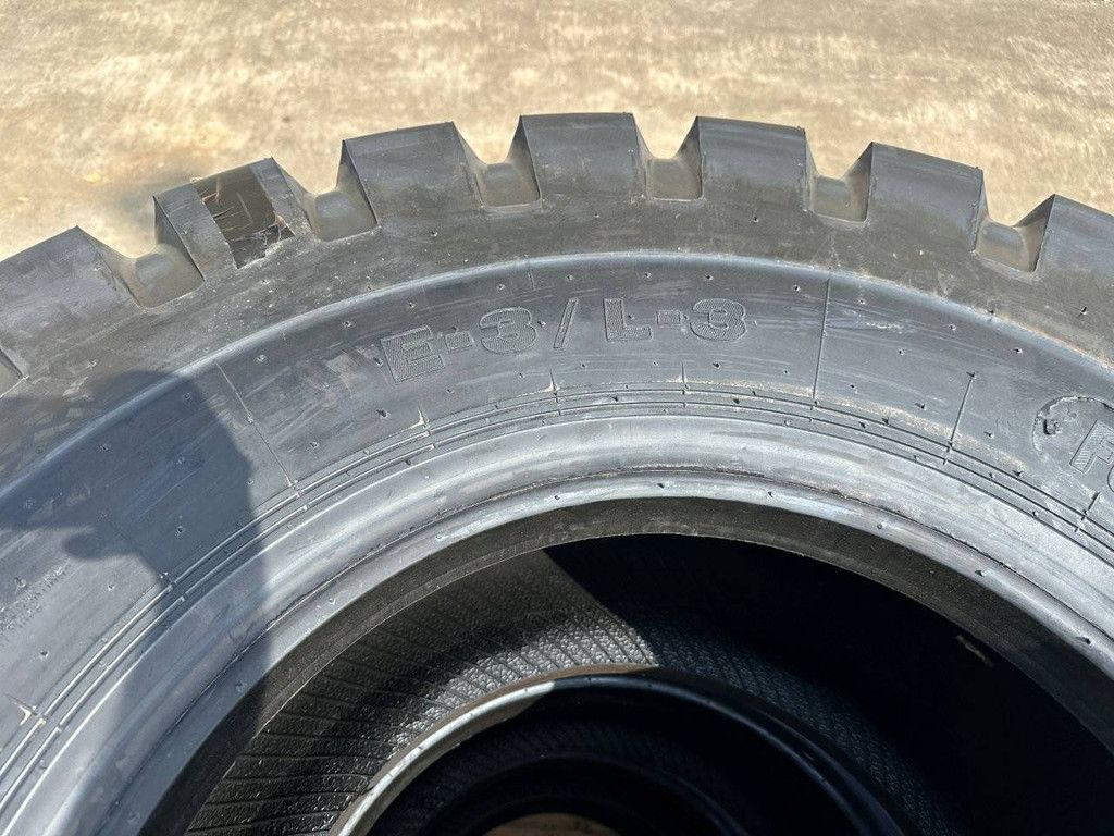 Wielladerbanden Forcestone 20.5-25 Nieuw