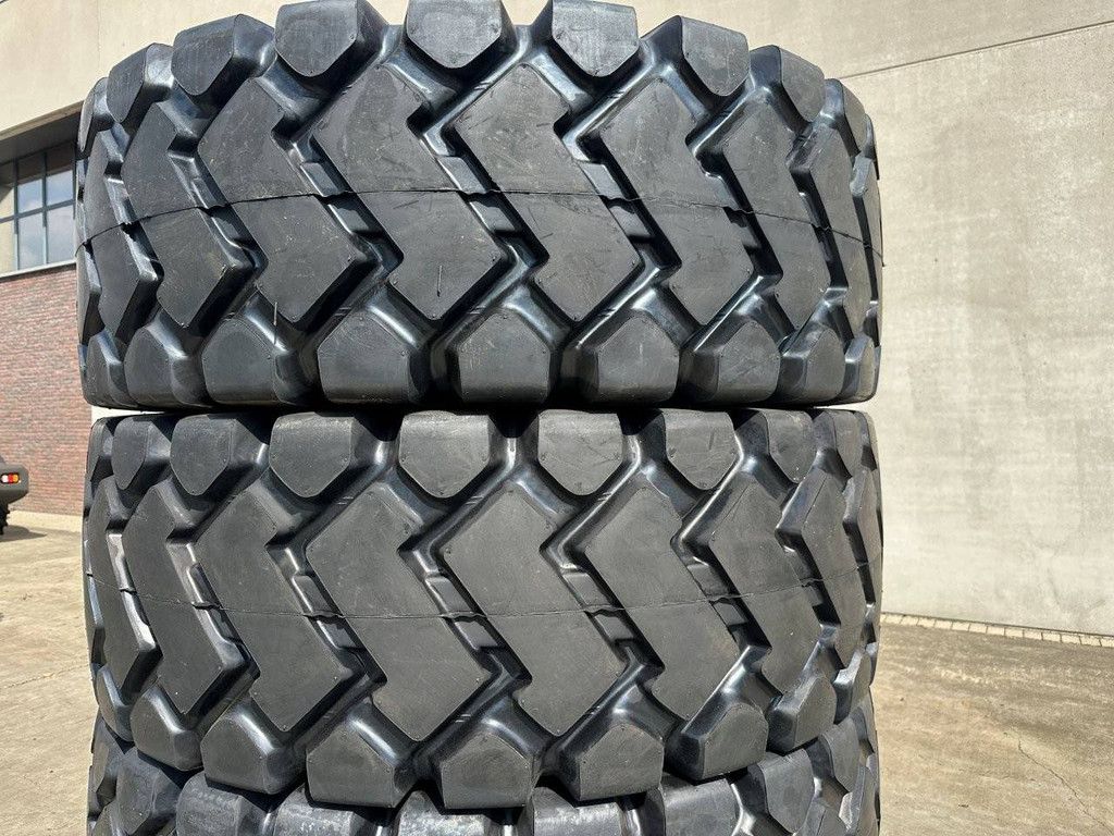 Wielladerbanden Forcestone 20.5-25 Nieuw