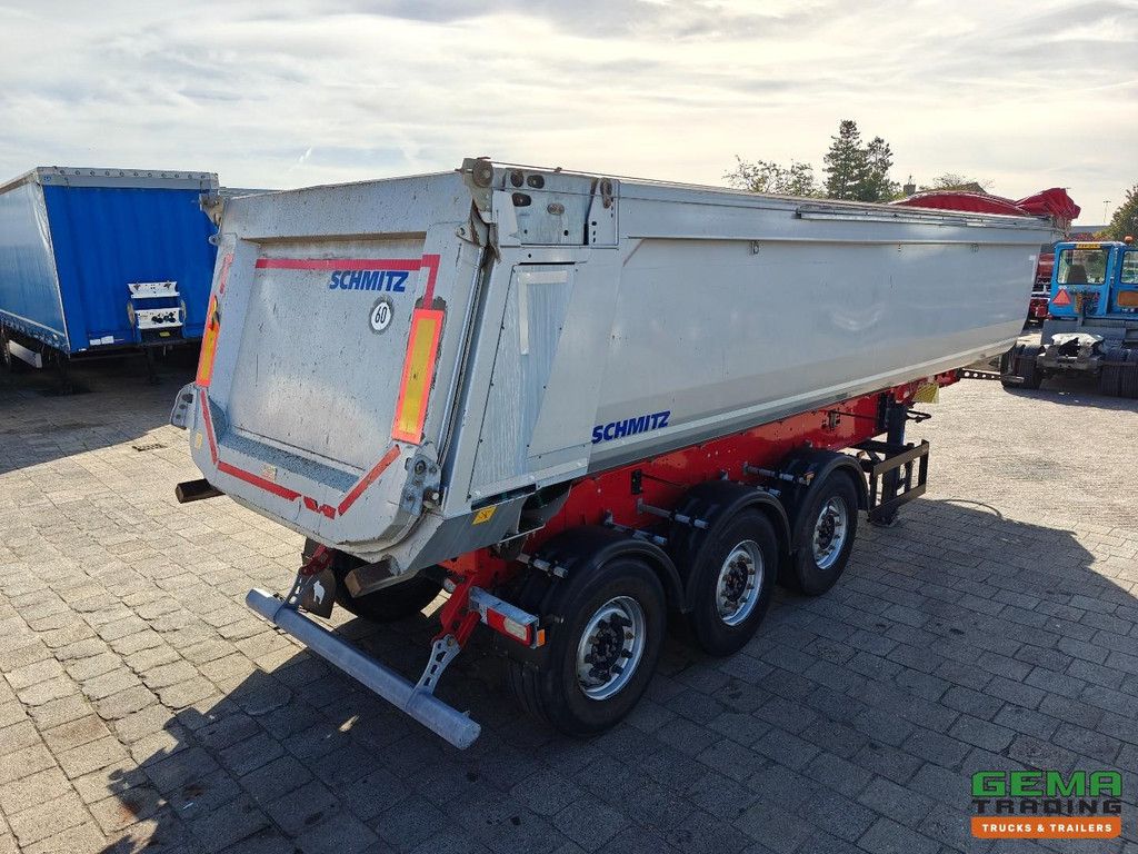 Schmitz Cargobull N/A 34 m³ – Aluminium-Chassis – Hardox-Stahlkipper – Schmitz-Scheibenbremsen – Liftachse – Reifendruckkontrollsystem – 8910 kg