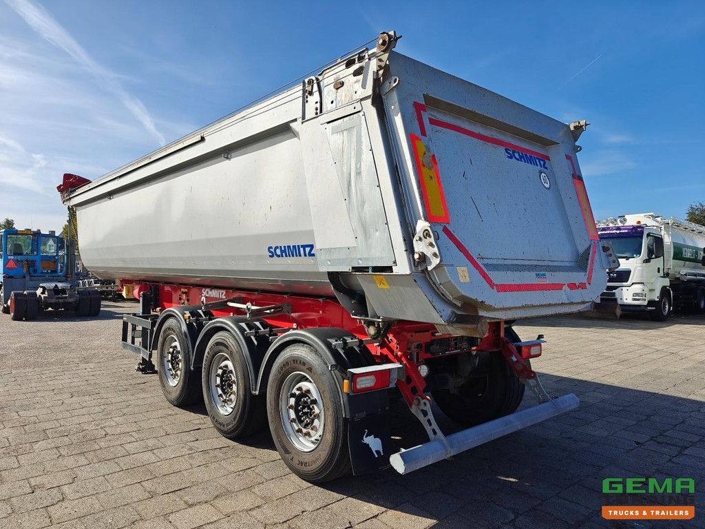 Schmitz Cargobull N/A 34 m³ – Aluminium-Chassis – Hardox-Stahlkipper – Schmitz-Scheibenbremsen – Liftachse – Reifendruckkontrollsystem – 8910 kg