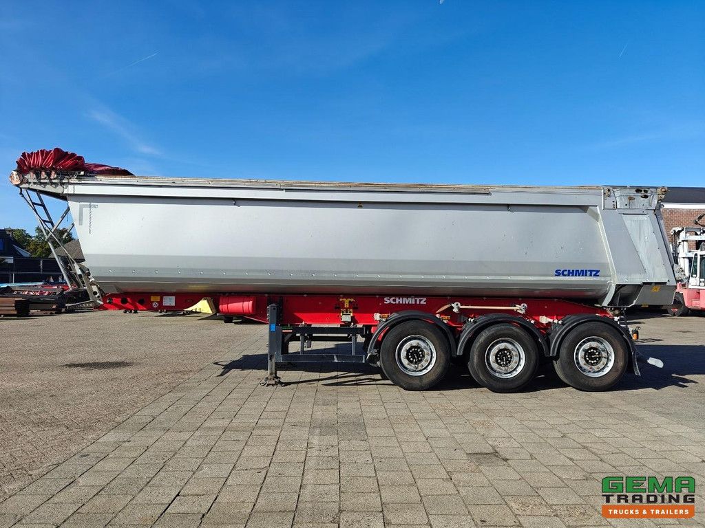 Schmitz Cargobull N/A 34 m³ – Aluminium-Chassis – Hardox-Stahlkipper – Schmitz-Scheibenbremsen – Liftachse – Reifendruckkontrollsystem – 8910 kg