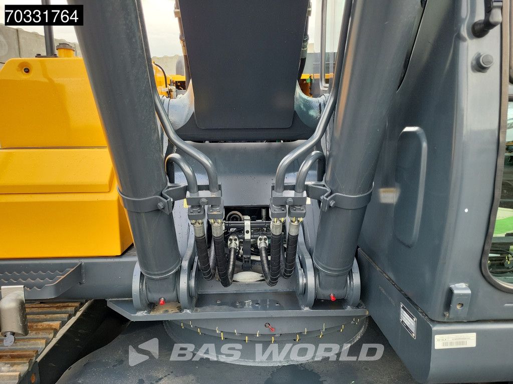 Hyundai R215 L