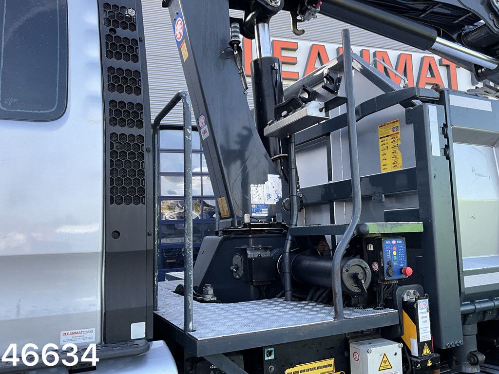 MAN TGS 35.460 8x4 Euro 6 HMF 26 Tonmeter laadkraan