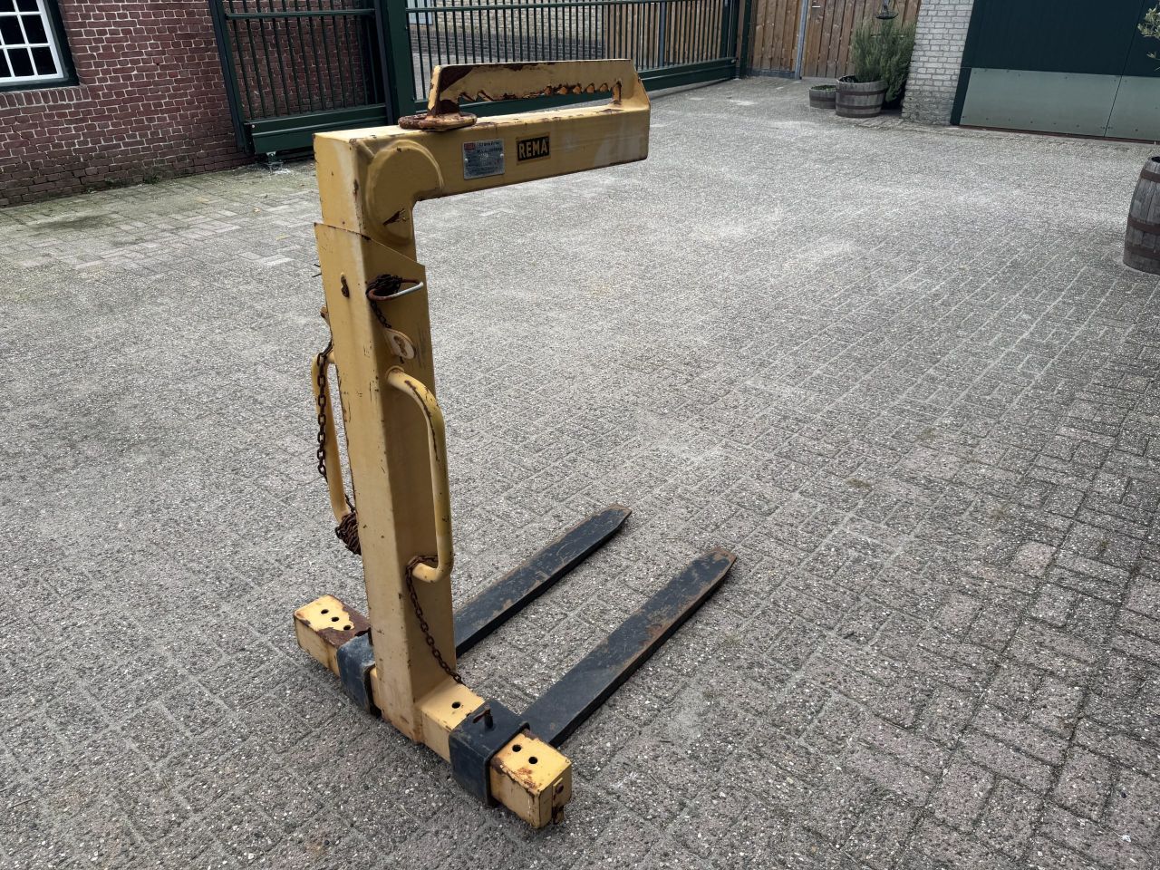 Palletvork GP QT20/30 en pallethaak REMA