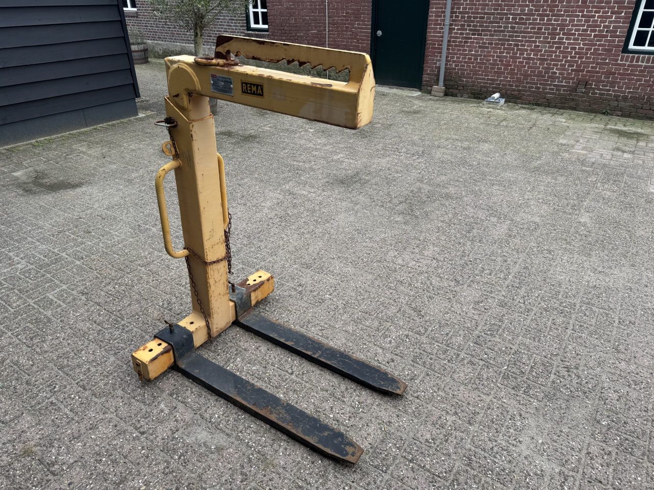 Palletvork GP QT20/30 en pallethaak REMA