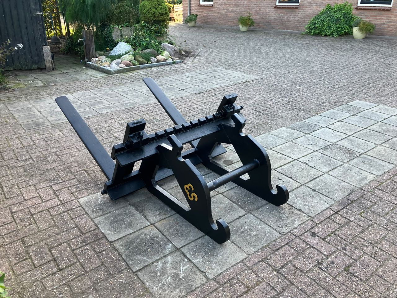 Eurosteel Palletvorken Cw 3 aansluiting Lepellengte 1.10 m