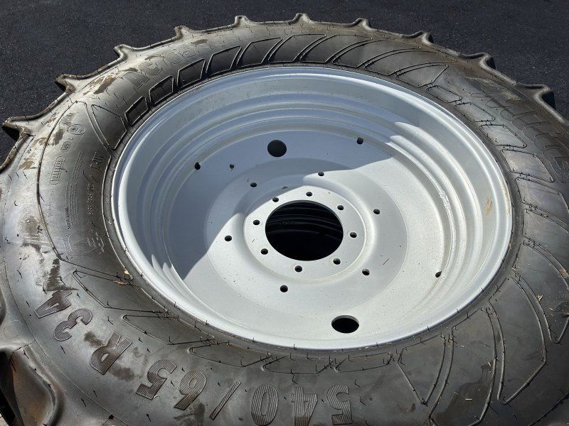 Mitas 540/65R34+440/65R24