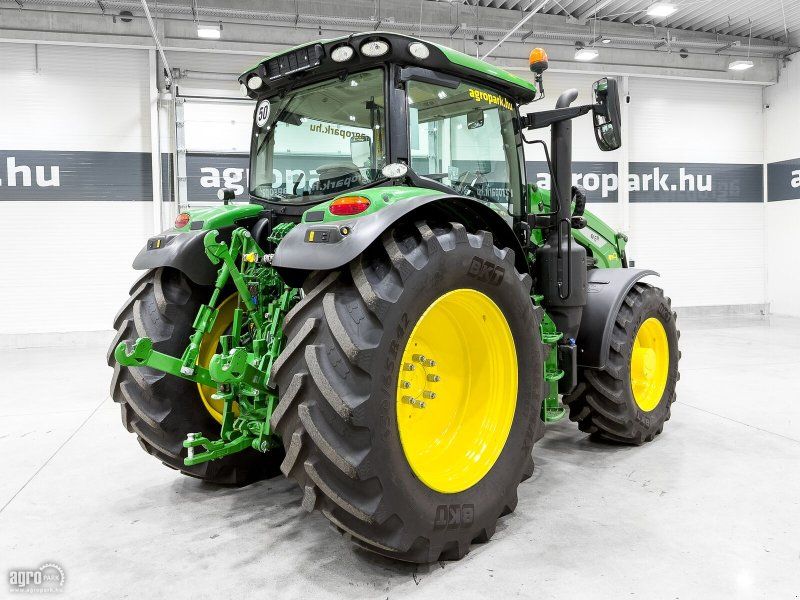 John Deere 6155R