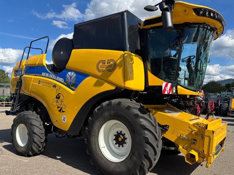 New Holland CH7.70 Stage V+ Schneidwerk 7,62 + BISO Schneidwerkswagen Profi