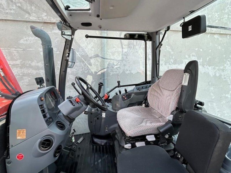 Kubota M105 GX IV