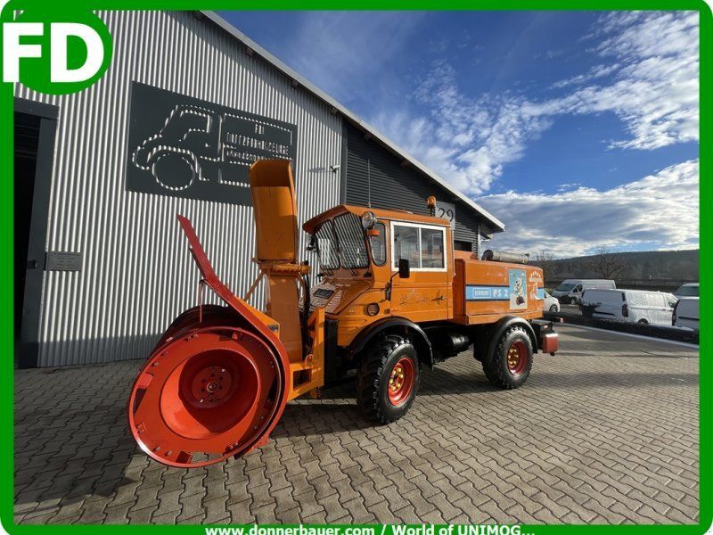 Mercedes-Benz Unimog Schneefräse mit Hydrostat , erst 370 Stunden