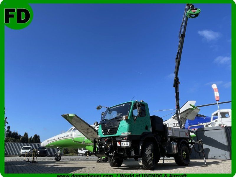 Mercedes-Benz Unimog U20 Agrar mit Kran, Forstzange, Kipper, Zapfwelle, Lof Zu