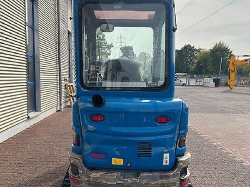 Takeuchi TB225