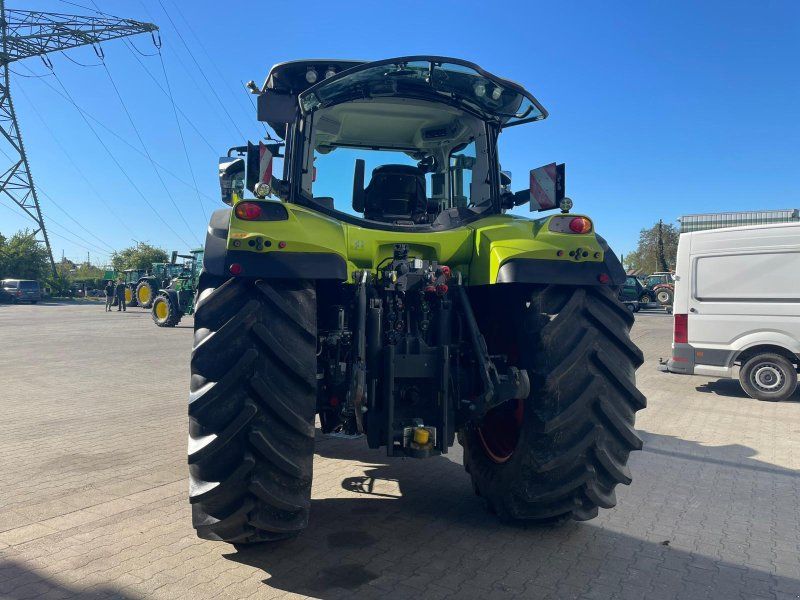 Claas Arion 630 CIS +