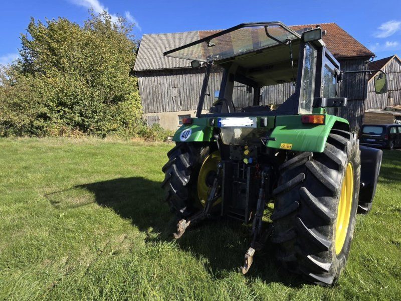 John Deere 3400