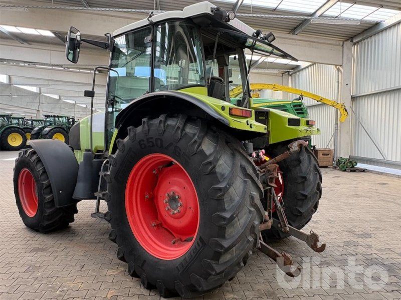 Claas ARES 696