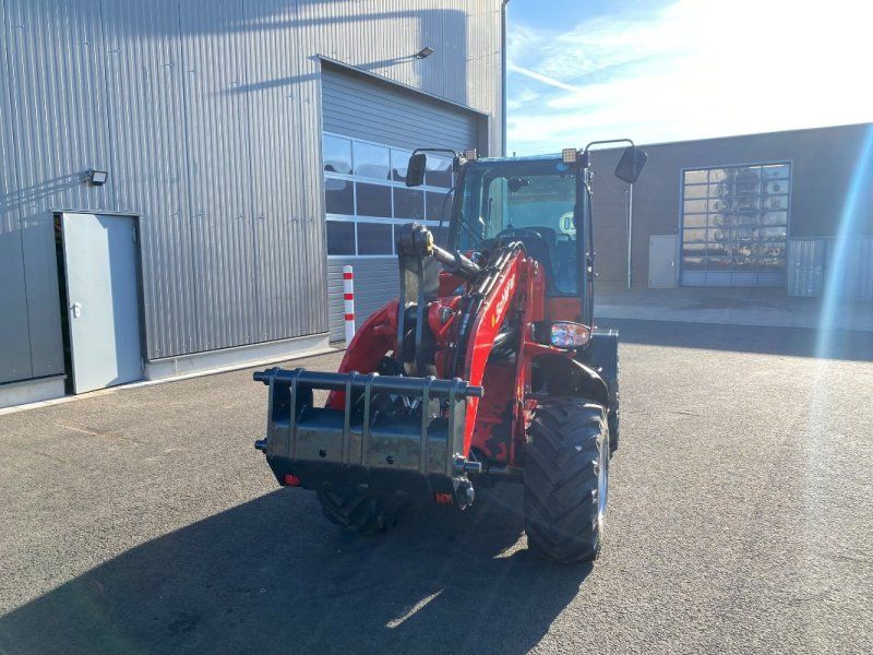 Schäffer 5680Z m. Kabine