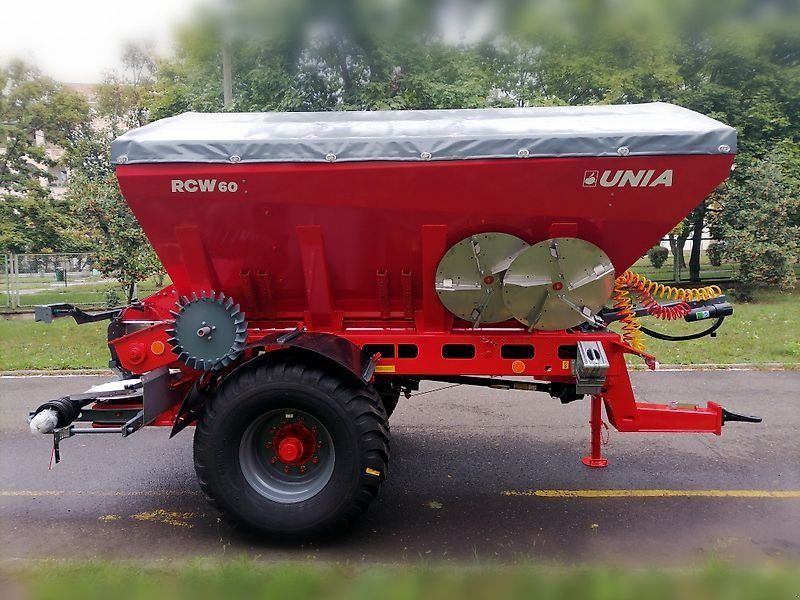 Unia RCW 60 Kalkstreuer Düngerstreuer 6000 L