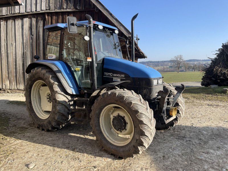 New Holland TS110