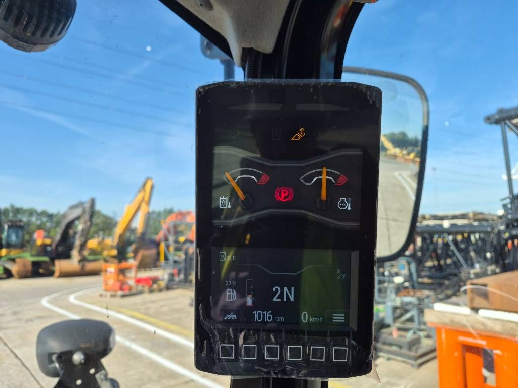 CAT 906