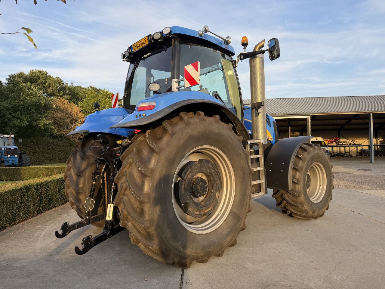Nette New Holland T8030 powershift!
