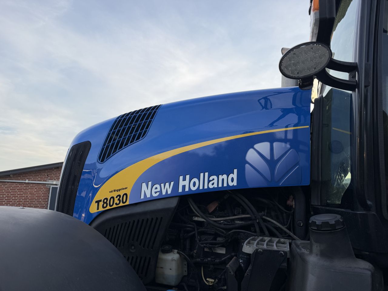 Nette New Holland T8030 powershift!
