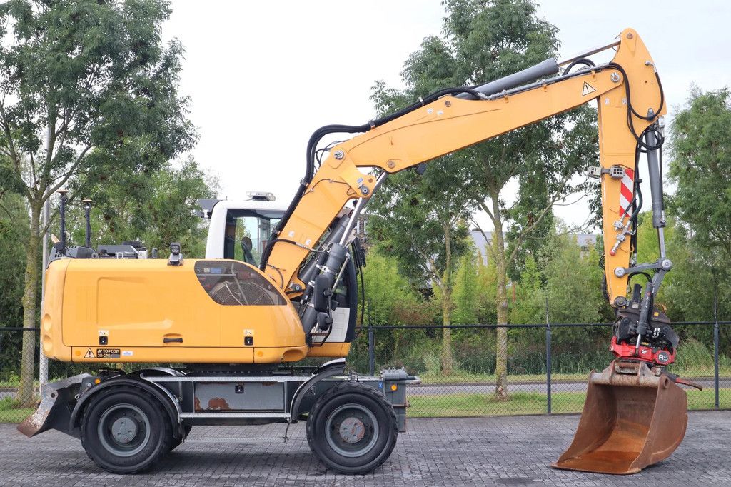 Liebherr A916 | ROTOTILT R5 + GRIP | BUCKET | 3D GPS | BSS