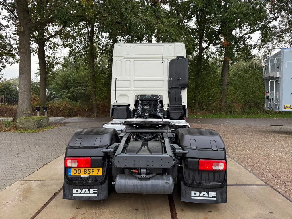 DAF XF 480 6X2 FTP Space Cab Midlift Standairco 468.352KM PTO-Prep NL Truck