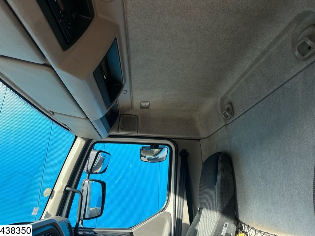 DAF LF 180 EURO 6, ROOF DAMAGE