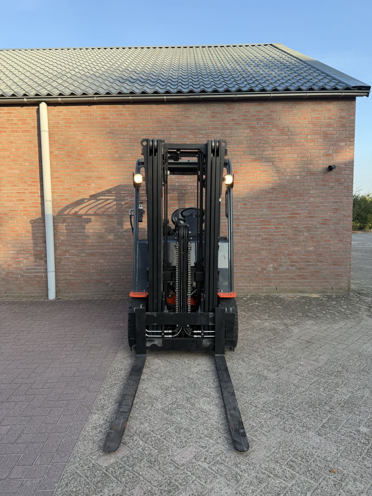 Toyota 8FBMT25 2500kg triplo elektrische heftruck