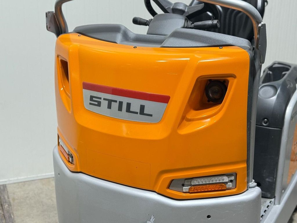 Still LTX70 HL1127
