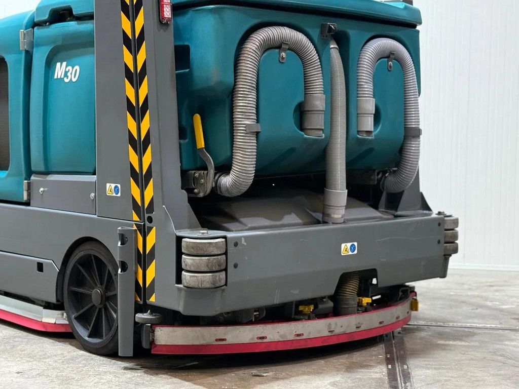 Tennant M30 LPG 2017 1800uu!! Veeg-Schrob-machine HL1026