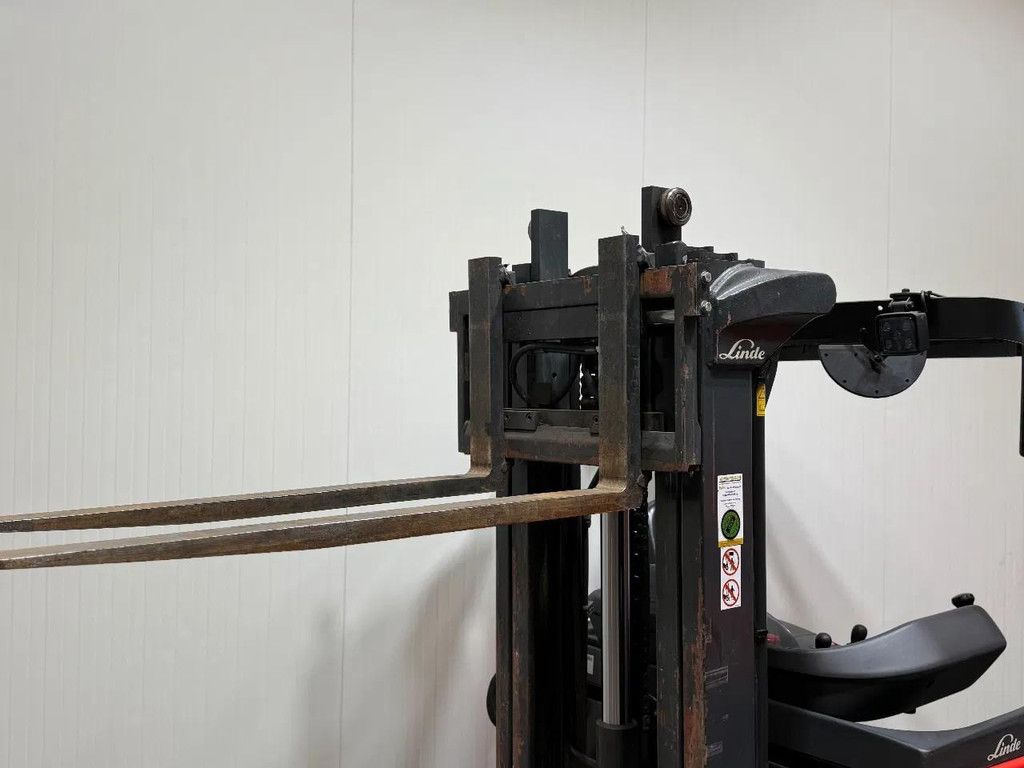 Linde R12B reach HL1044