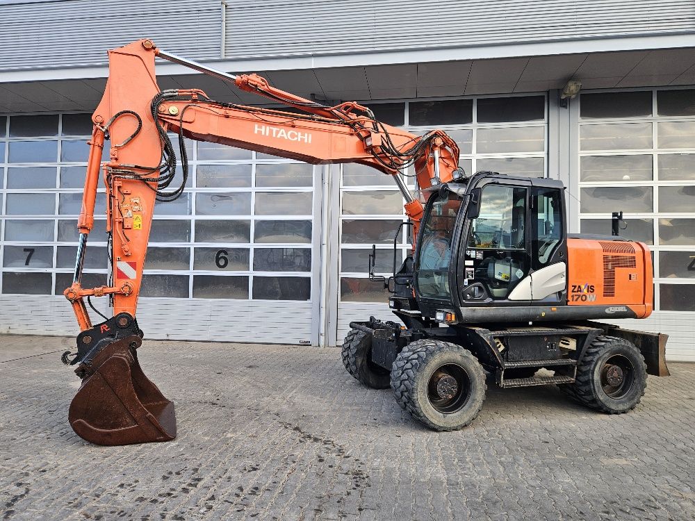 Hitachi ZX170W-5b