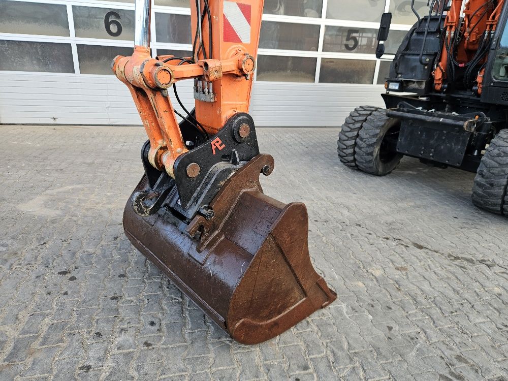 Hitachi ZX170W-5b