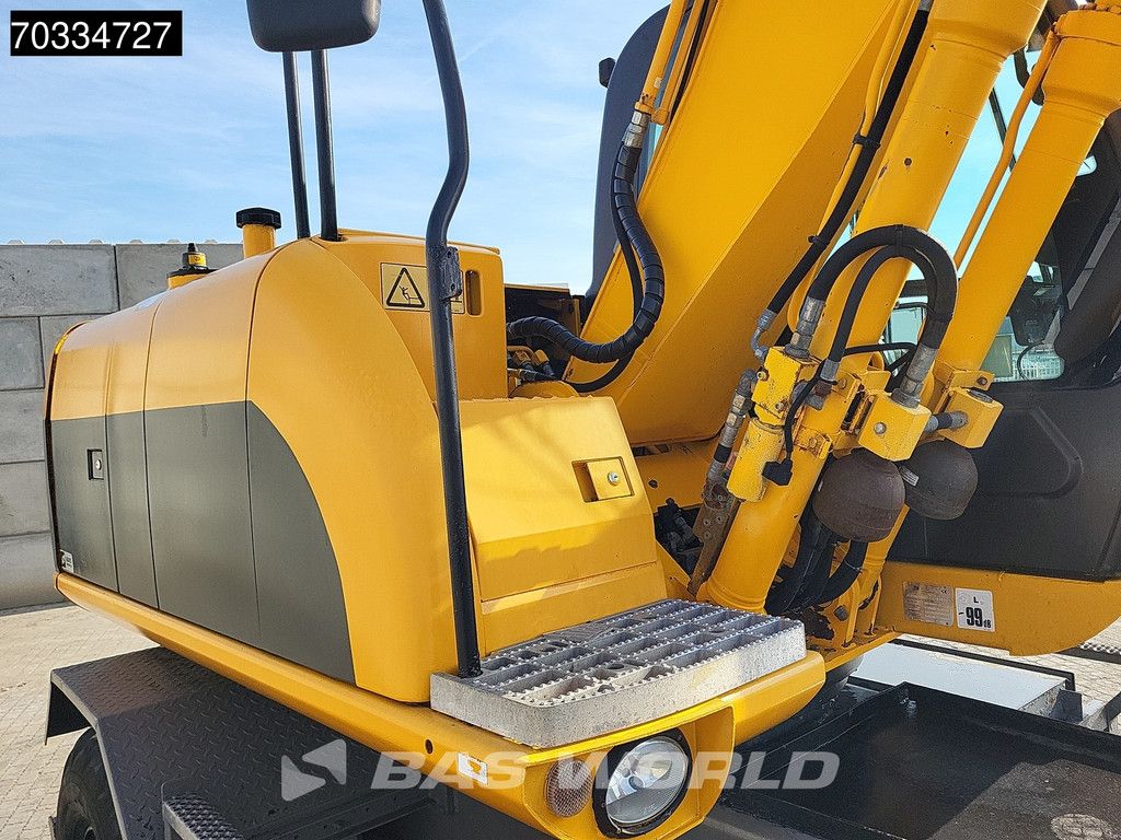 JCB JS145W Dutch Registration