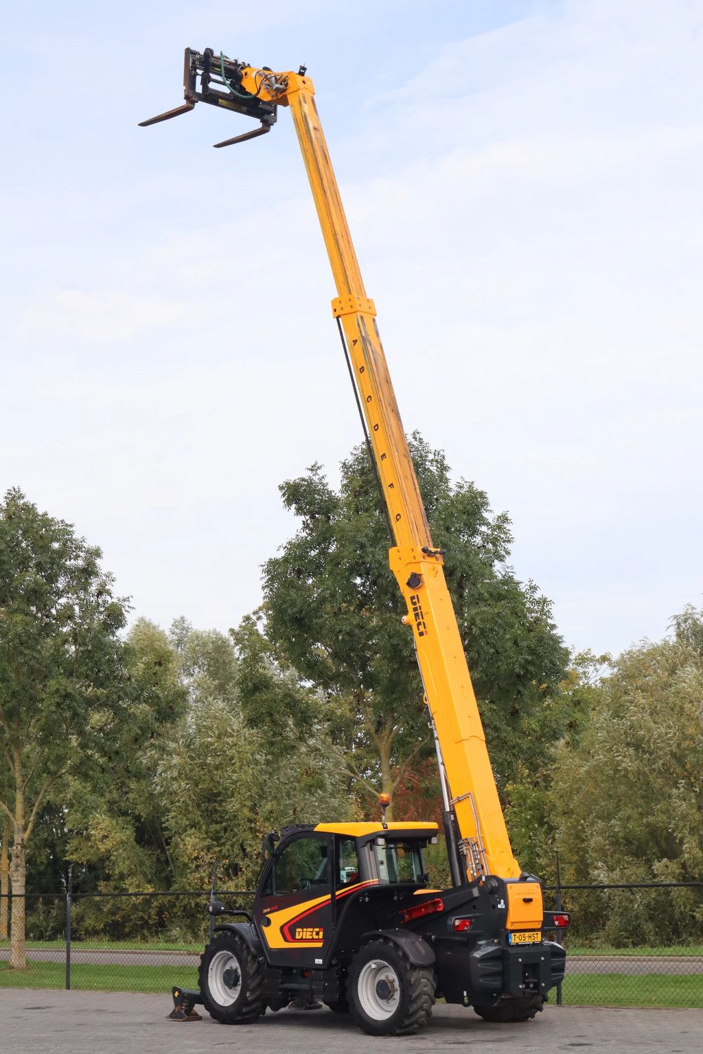 Dieci ZEUS 40.13 | HYDR. FORKS | DUTCH REG | LOW HOURS
