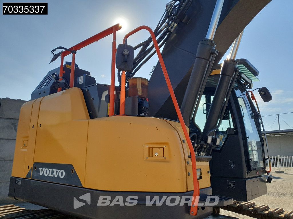 Volvo ECR355 E L GPS - Tiltrotator