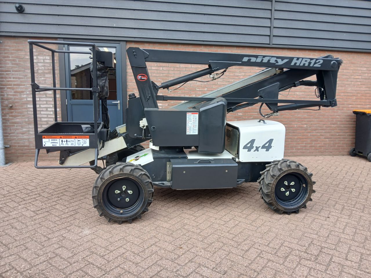 Niftylift hoogwerker hr12 4x4 bj 2020 diesel en elektrisch