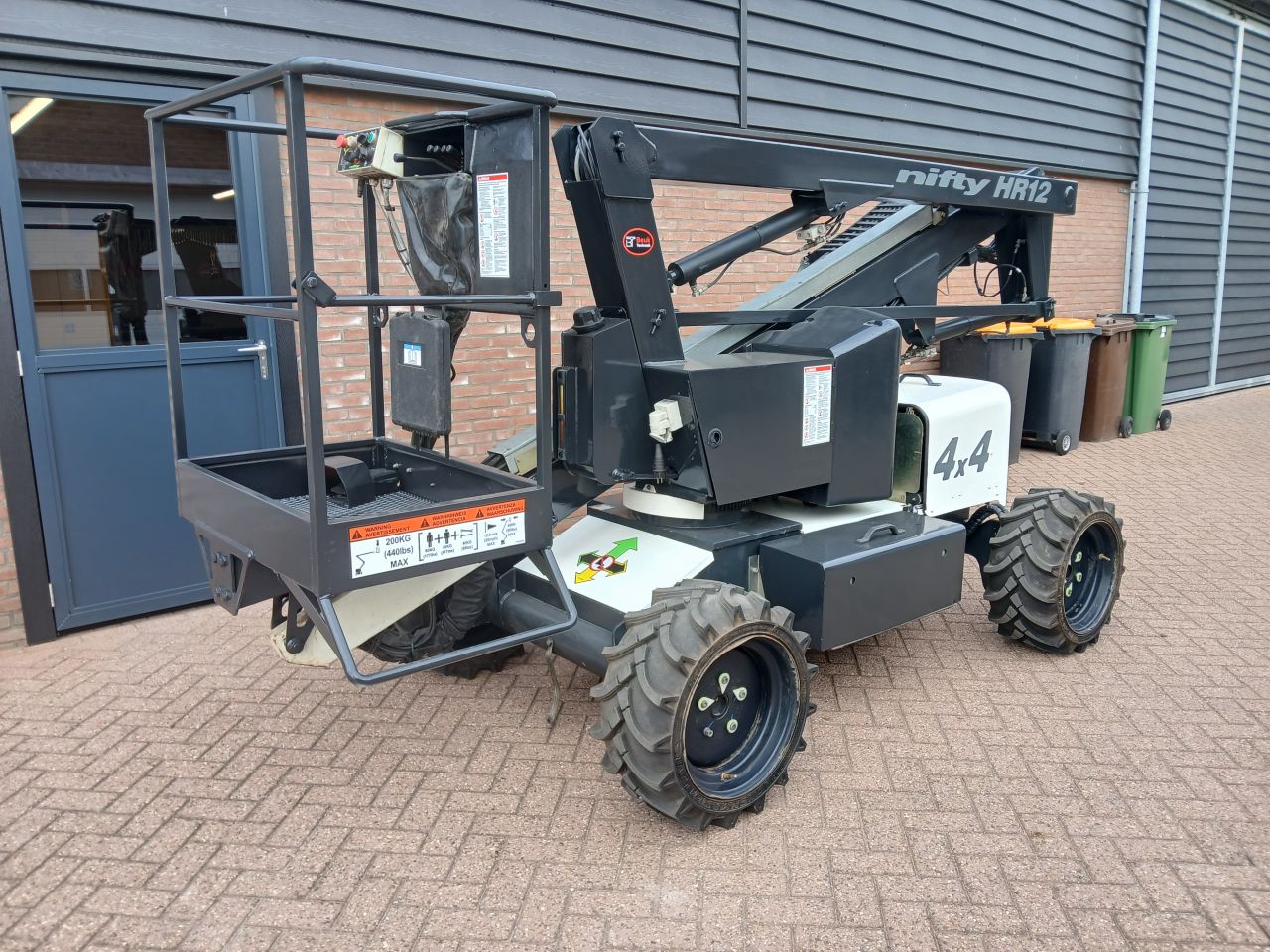 Niftylift hoogwerker hr12 4x4 bj 2020 diesel en elektrisch