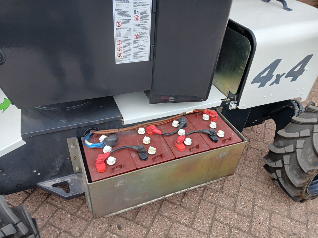 Niftylift hoogwerker hr12 4x4 bj 2020 diesel en elektrisch